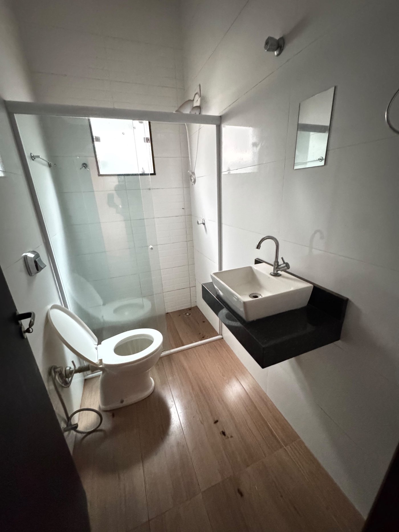 Casa para alugar com 3 quartos, sendo 1 suíte,  em Santos Dumont, Três Lagoas, MS