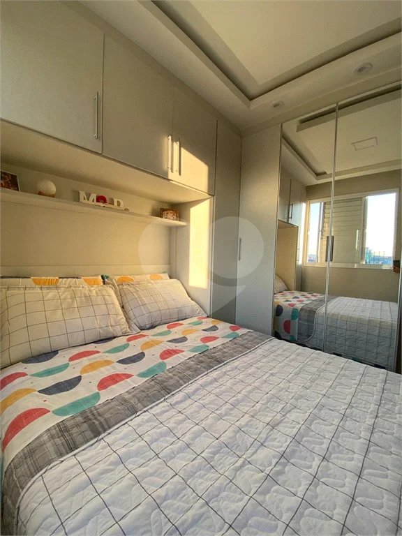 EXCELENTE APARTAMENTO Localizado no bairro do Bom Retiro próximo à Avenida Santos Dumont, com acesso