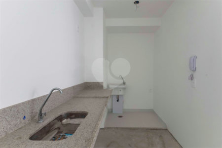 Apartamento de 37m² com 2 dormitórios.