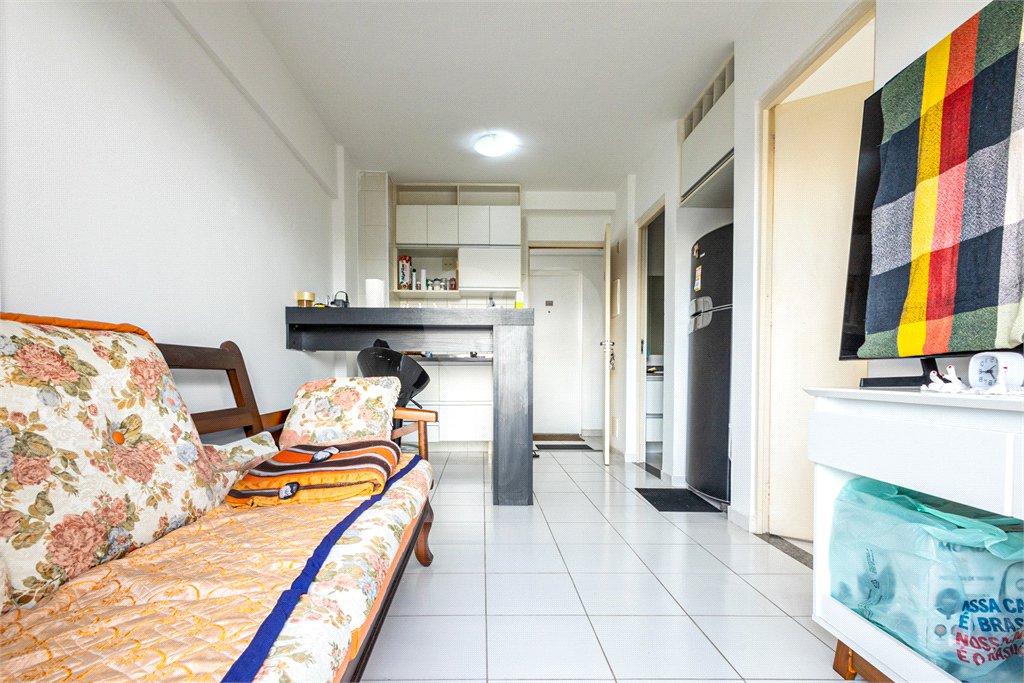 Praticidade e Localização Estratégica no Brás: Apartamento de 32 m² para Venda!