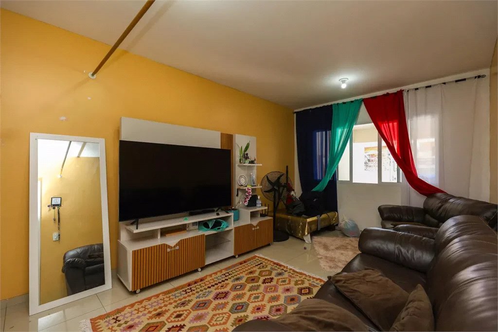 Sobrado à venda com 3 suítes em Morumbi, São Paulo, SP