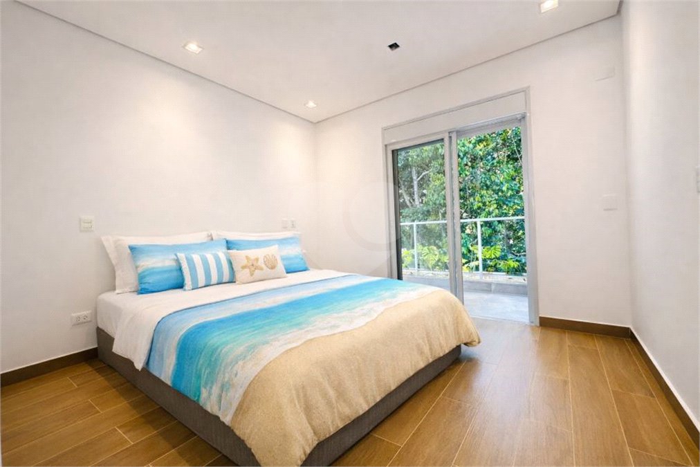 Casa em Condomínio á venda – Riviera de São Lourenço