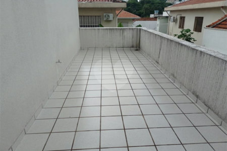 Vende-se belíssimo imóvel residencial próximo ao Parque da Aclimação