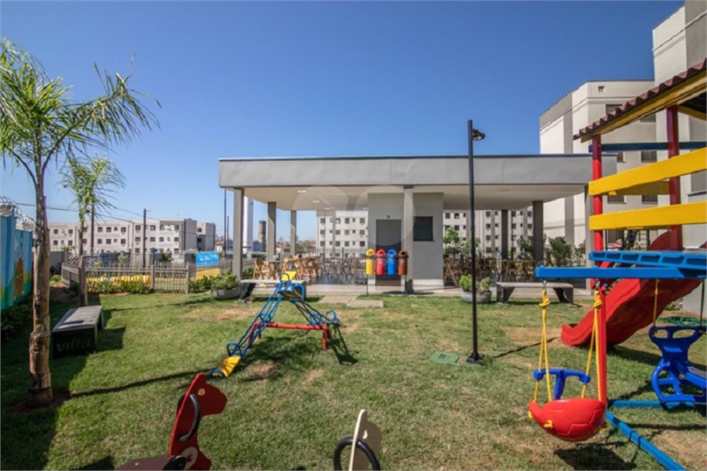 Apartamento com 2 dormitórios.