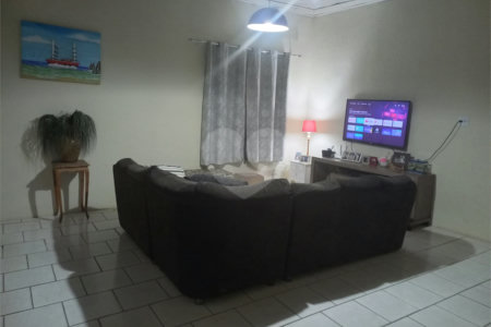 Casa a venda em Louveira