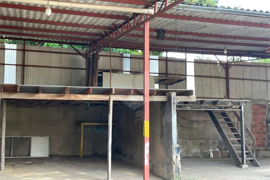 Terreno Comercial para Venda e Locação no Bairro Estância Lago Azul em Piracicaba/SP.