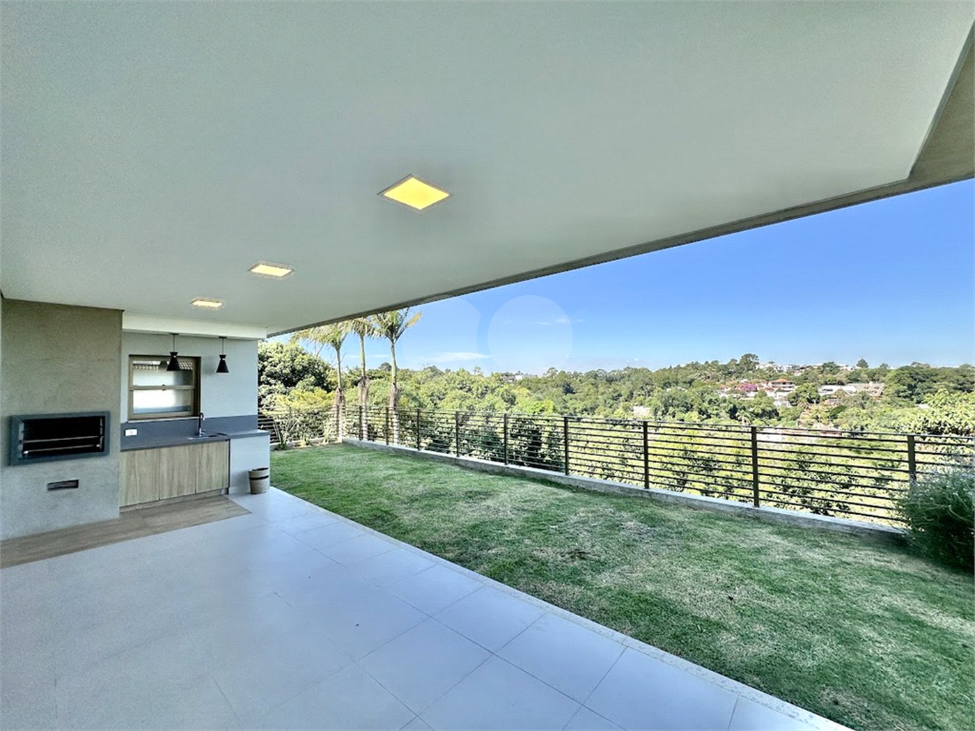 Casa á venda - Granja Viana