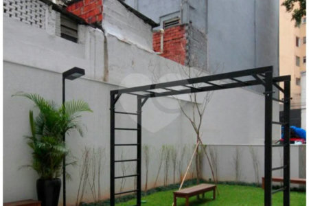 Apartamento à venda na Frei Caneca, 28 m², 1 quarto