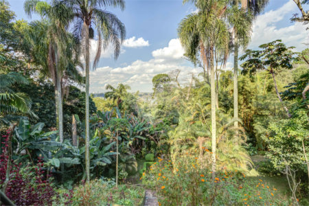 Casa à venda com 6 quartos, sendo 4 suítes, em Guarapiranga, São Paulo, SP