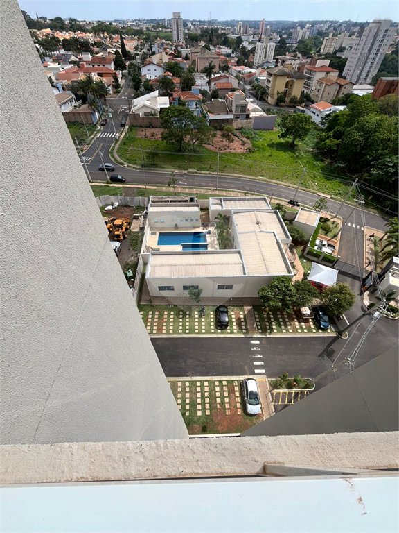 Oportunidade Única no Monte dos Pinheiros – Um lar completo esperando por você