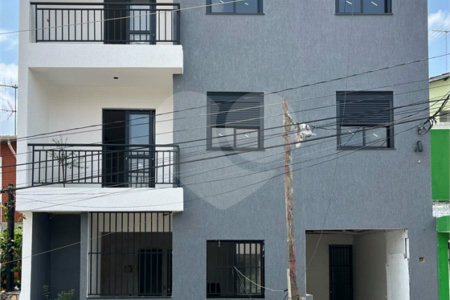 Apartamento de 33m2 com 1 dormitório localizado na Saúde