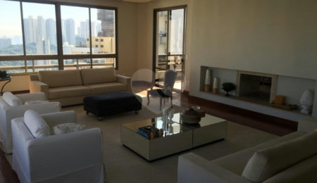 Apartamento à venda ou para alugar com 4 suítes em Morumbi, São Paulo, SP