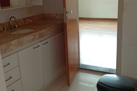 Sobrado residencial/comercial para alugar com 4 quartos, sendo 1 suíte, em Parque Ipê, São Paulo - SP