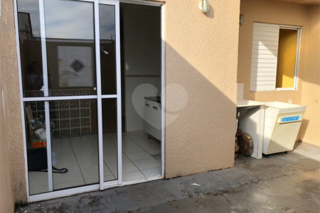 Casa térrea para venda no condomínio fechado Moradas III