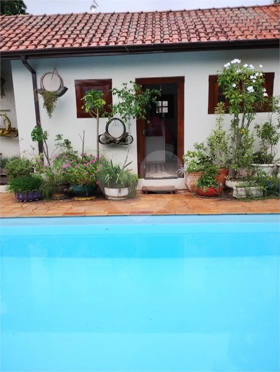 Chácara Espaçosa no Santa Rita com Área Gourmet, Sauna e Árvores Frutíferas
