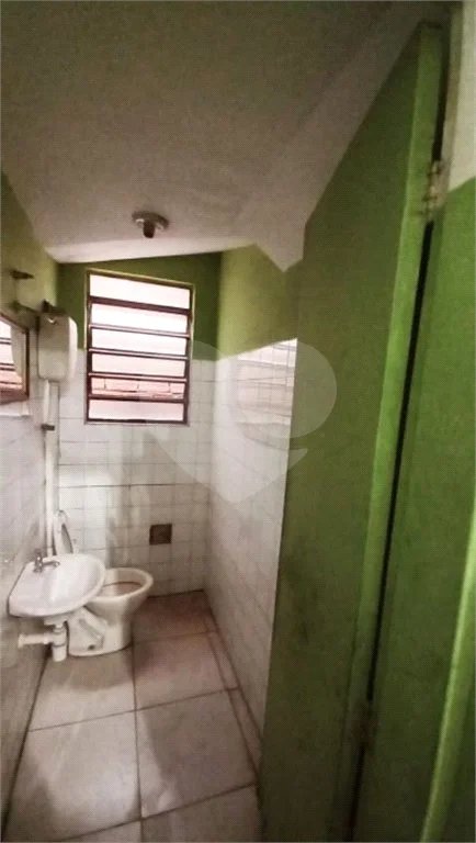 Aluga-se Salão Comercial de 150 m² no Jabaquara — Excelente Oportunidade!