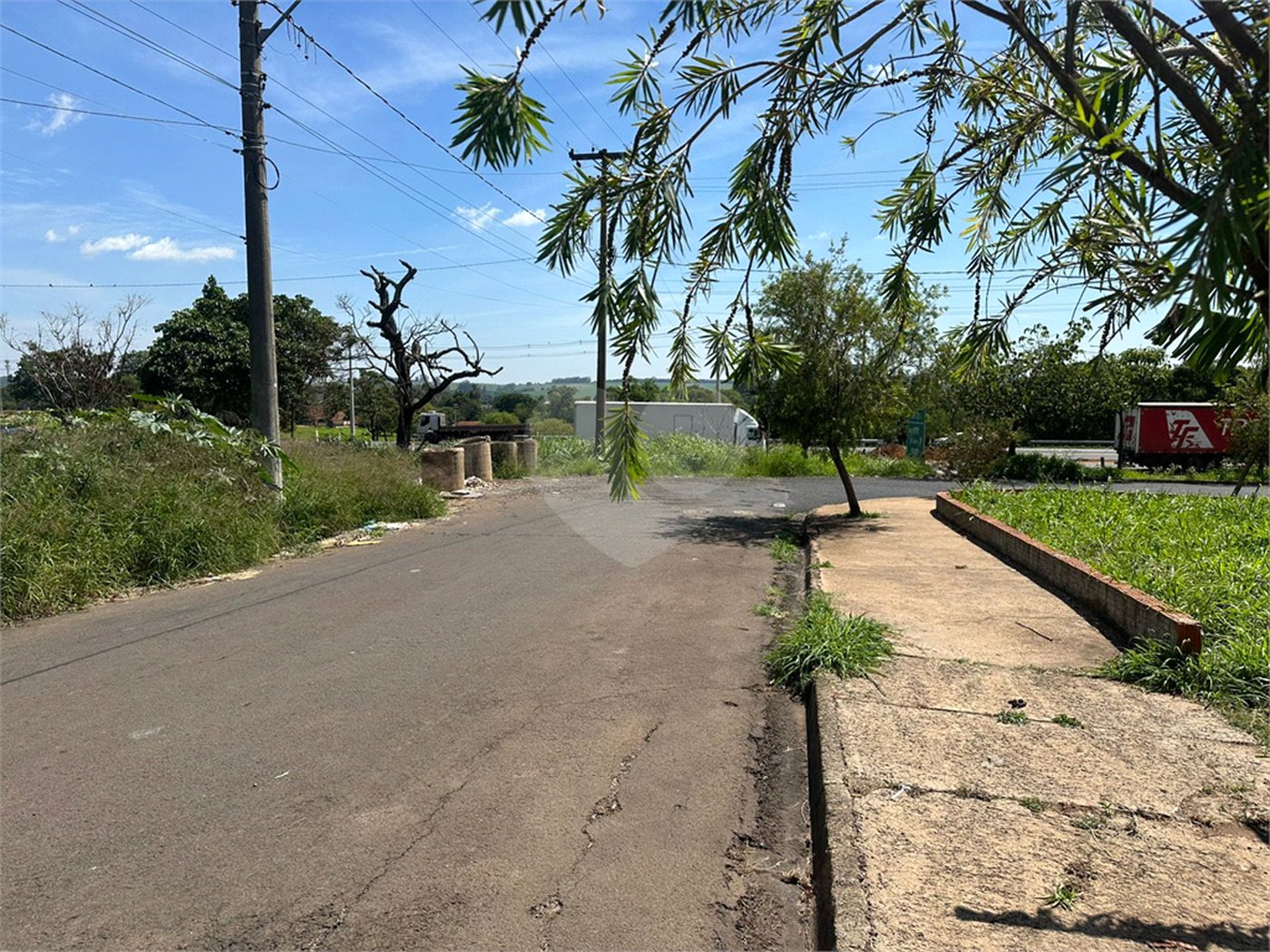 Terreno a venda no Parque Primavera